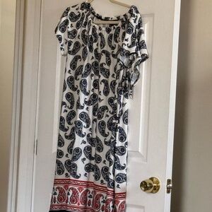 new directions White and Navy Paisley Maxi Dress with Red Border